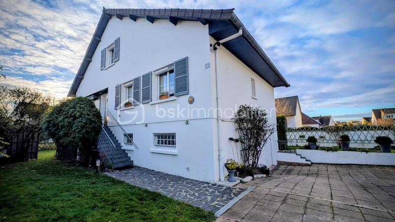 Maison - 153 m² - 7 pièces