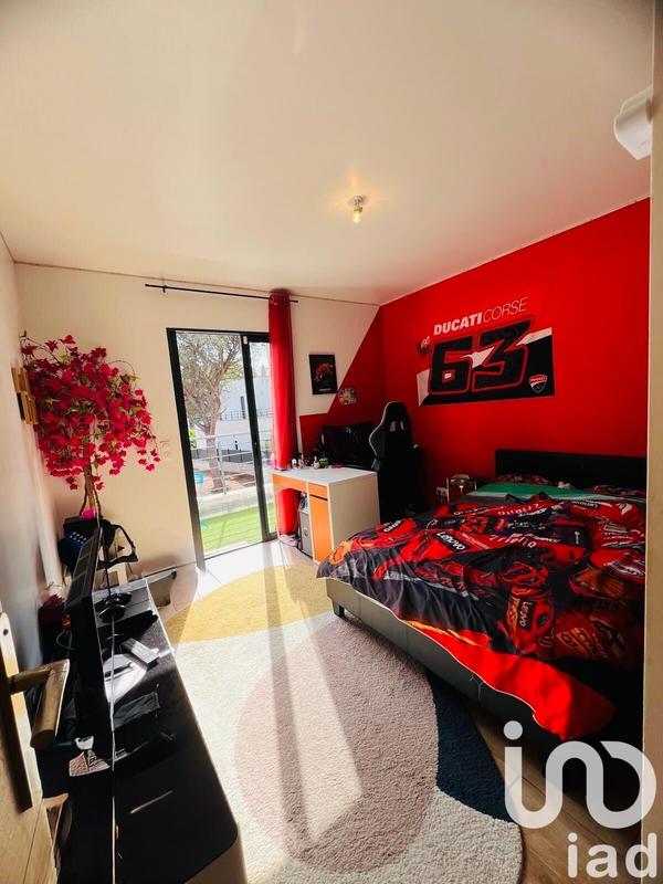 Maison - 107 m² - 5 pièces