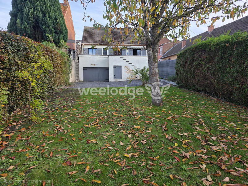 Maison - 85 m² - 4 pièces