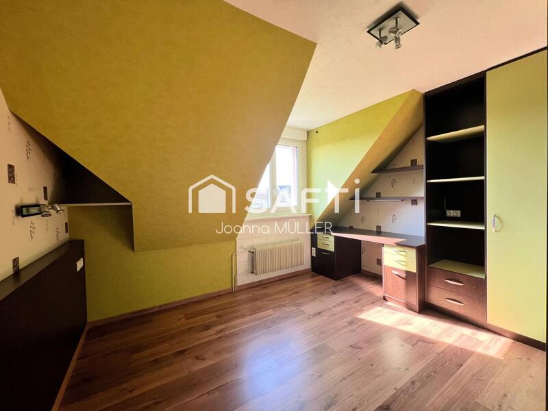 Maison - 152 m² - 6 pièces