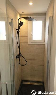 Chambre - 9 m² - 1 pièce