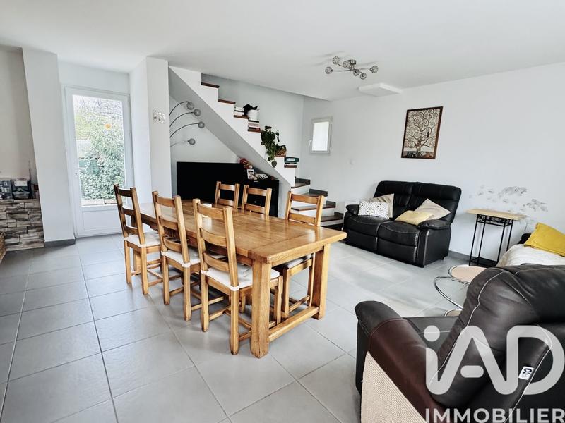 Maison - 90 m² - 4 pièces