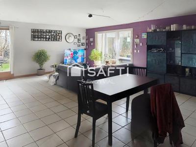 Maison - 152 m² - 4 pièces