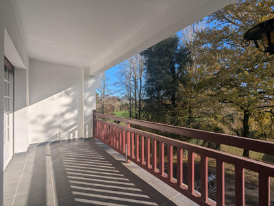 Appartement - 130 m² - 4 pièces