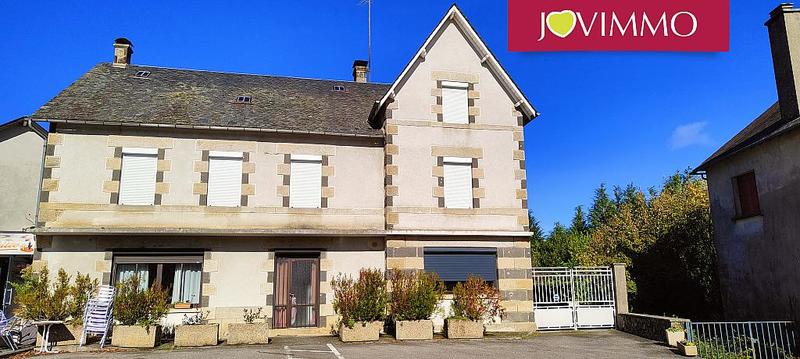 Maison - 262 m² - 12 pièces