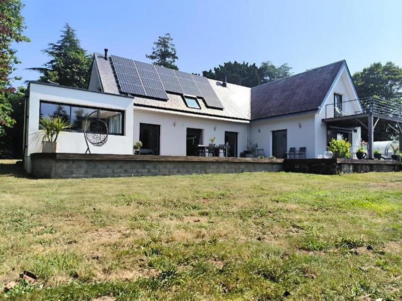 Maison - 209 m² - 7 pièces