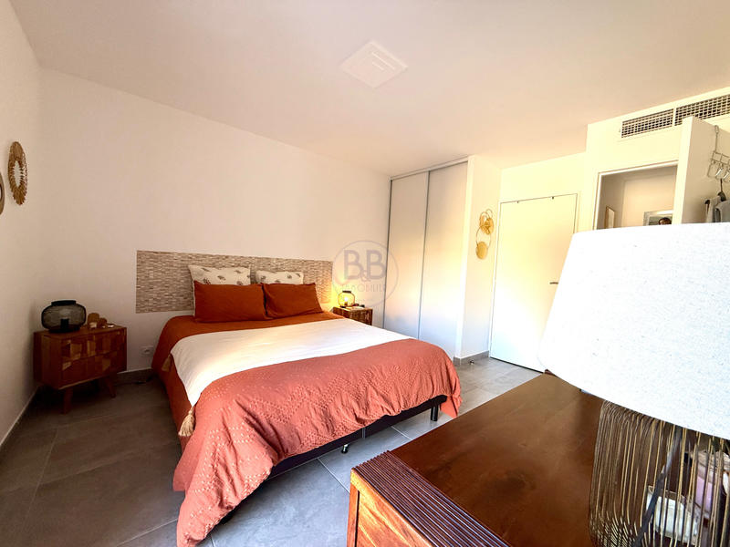 Appartement - 85 m² - 3 pièces