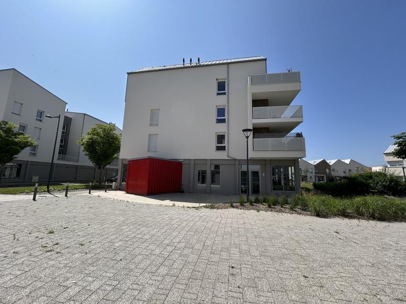 Local commercial - 231 m²