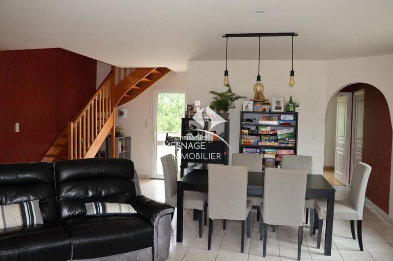 Maison - 130 m² - 6 pièces