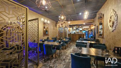 Local commercial - 114 m²