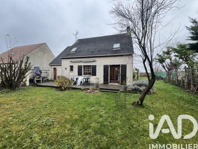 Maison - 122 m² - 7 pièces