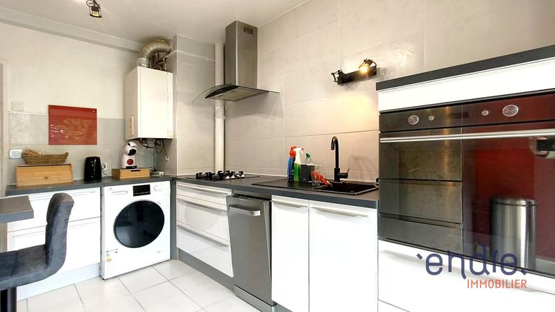 Appartement - 76 m² - 4 pièces