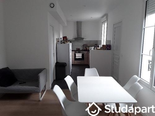 Chambre - 15 m² - 1 pièce