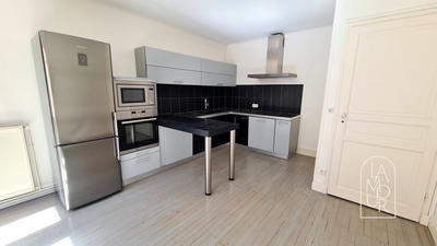 Appartement - 109 m² - 4 pièces