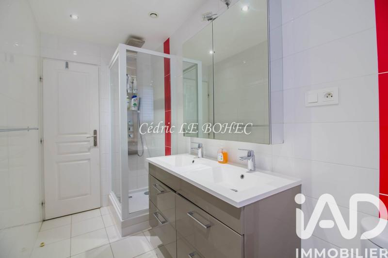 Maison - 174 m² - 7 pièces