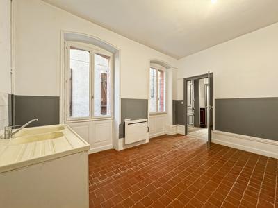 Maison - 150 m² - 8 pièces