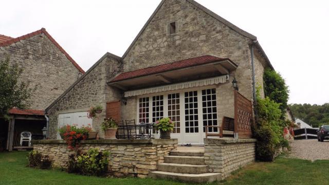 Longère - 200 m² - 8 pièces