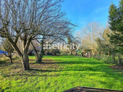 Maison - 180 m² - 7 pièces