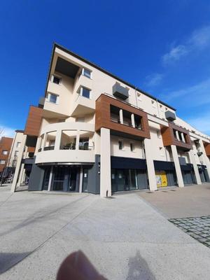 Appartement - 76 m² - 3 pièces