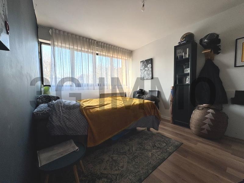 Appartement - 84 m² - 4 pièces