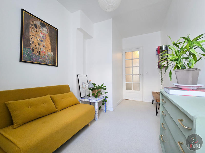 Appartement - 85 m² - 4 pièces