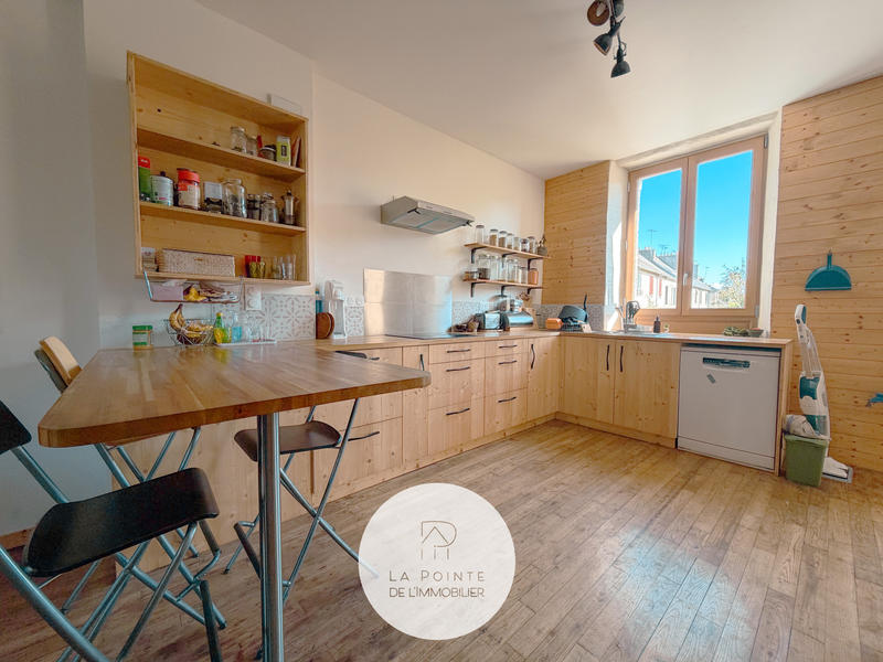 Maison - 150 m² - 6 pièces