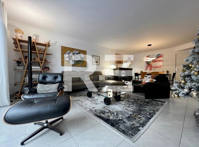 Villa - 170 m² - 6 pièces