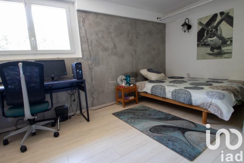 Maison - 199 m² - 8 pièces