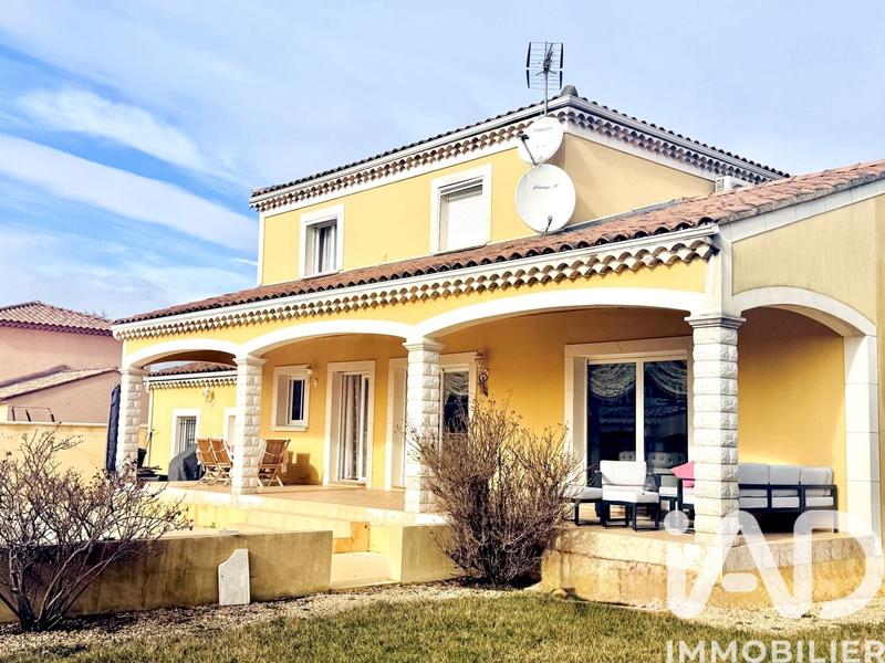 Maison - 163 m² - 6 pièces