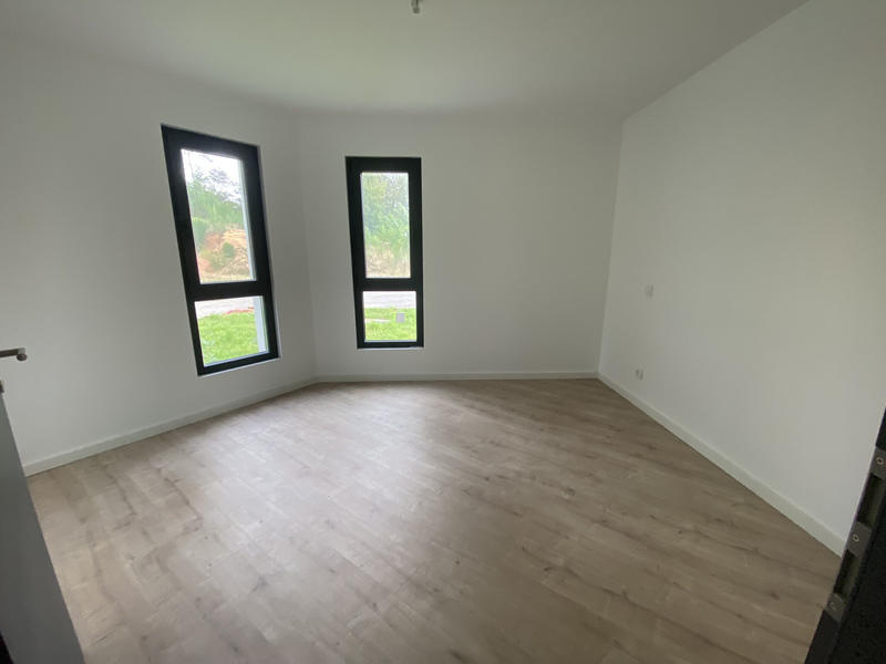 Maison - 97 m² - 5 pièces