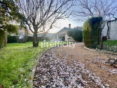 Maison - 135 m² - 5 pièces