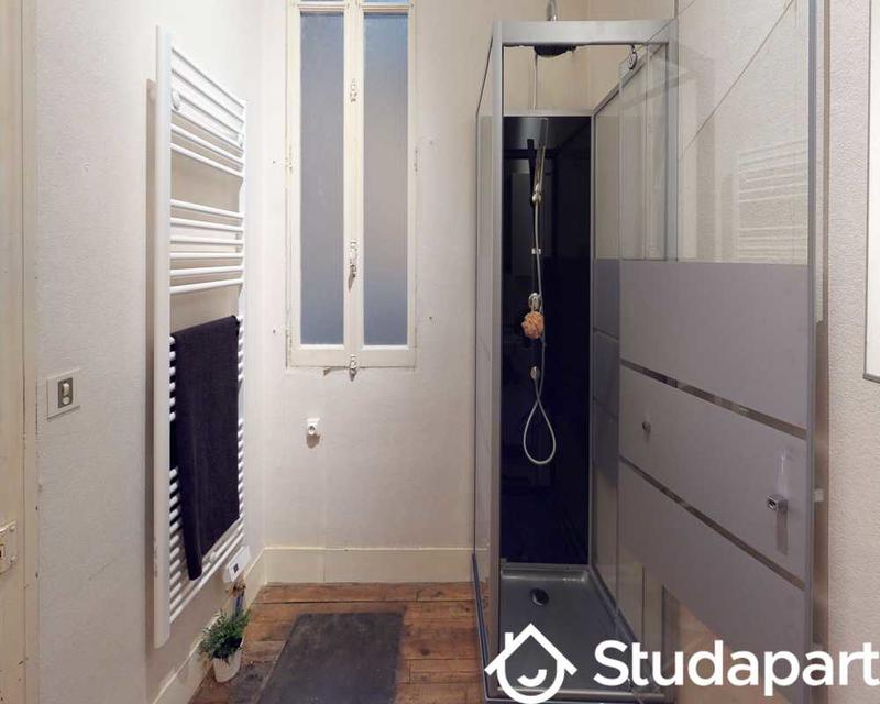 Chambre - 110 m² - 1 pièce