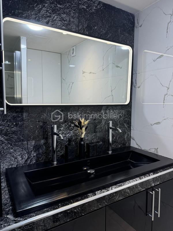 Appartement - 57 m² - 3 pièces