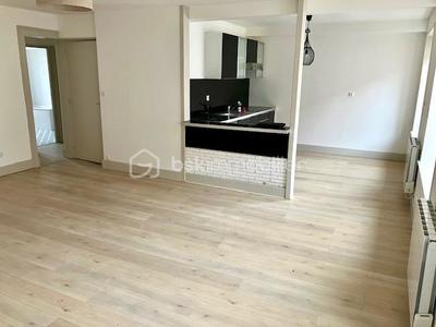 Appartement - 68 m² - 3 pièces