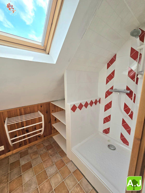 Maison - 139 m² - 5 pièces