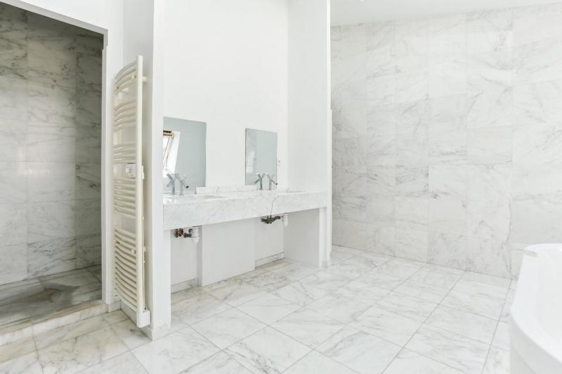 Duplex - 310 m² - 8 pièces