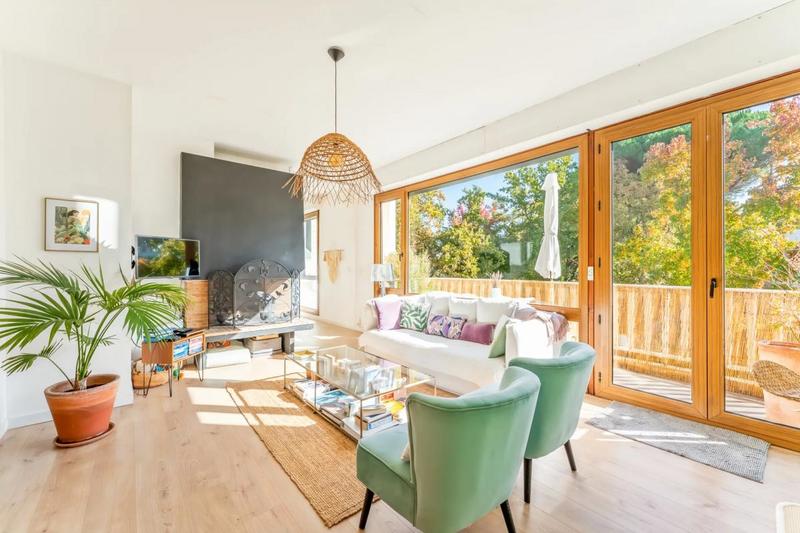 Appartement - 100 m² - 4 pièces