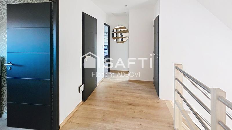 Maison - 161 m² - 5 pièces