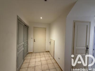 Maison - 212 m² - 8 pièces