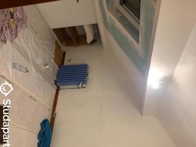 Chambre - 15 m² - 1 pièce