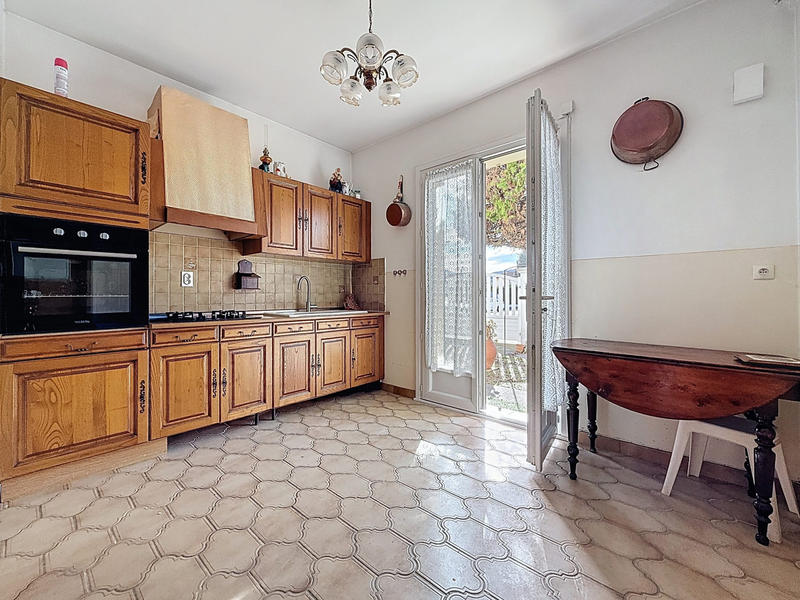 Maison traditionnelle - 158 m² - 5 pièces