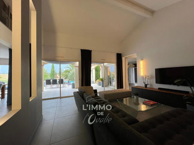 Maison - 200 m² - 6 pièces