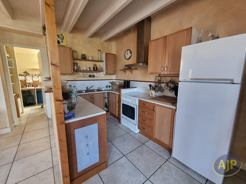 Maison - 102 m² - 4 pièces