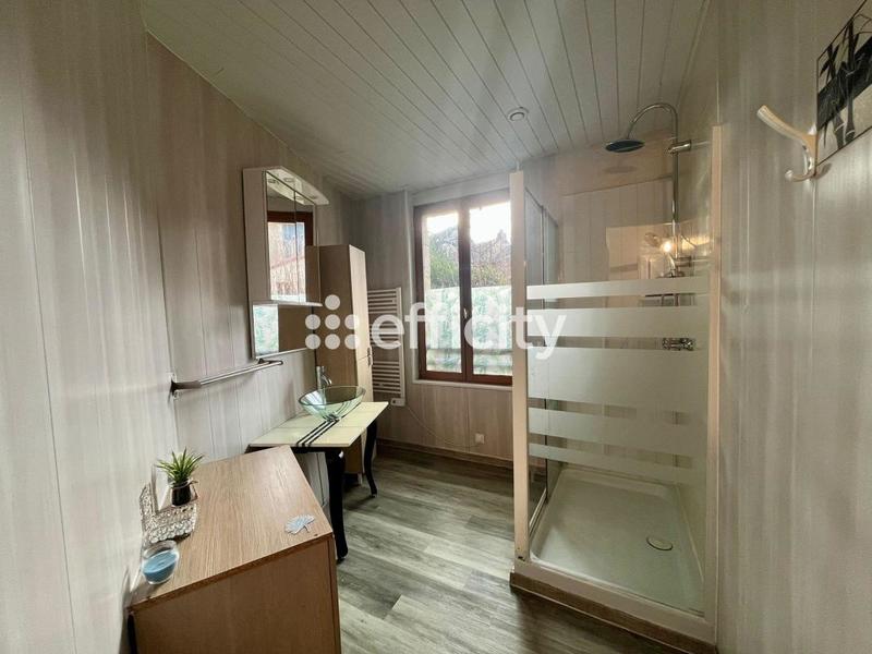 Maison - 76 m² - 4 pièces