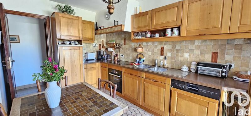 Maison - 166 m² - 8 pièces