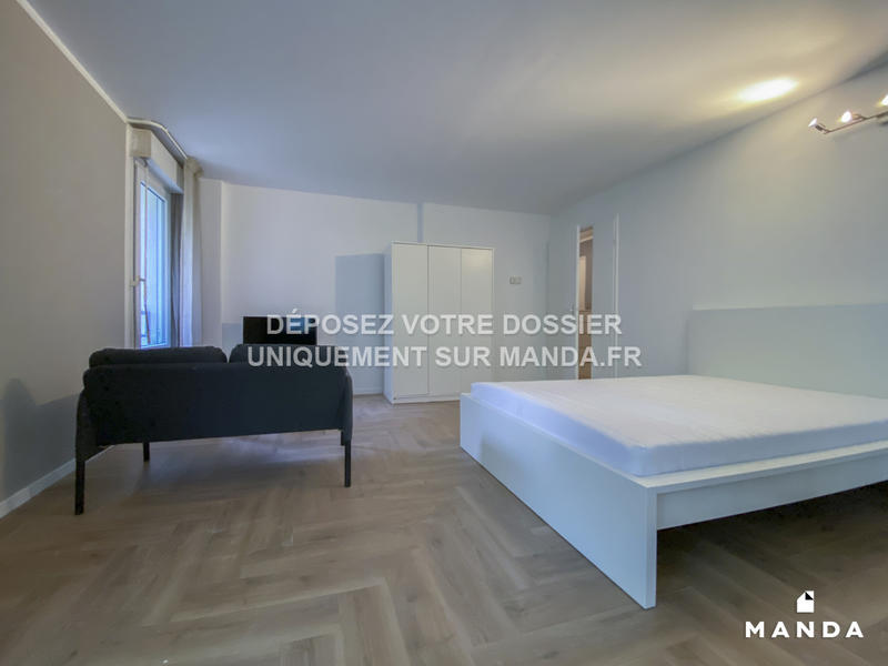 Chambre - 10 m² - 4 pièces