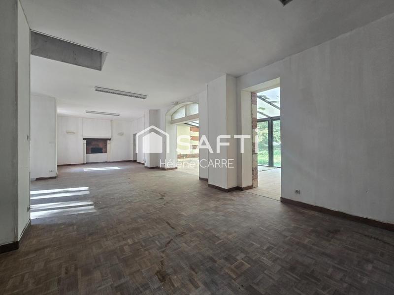 Château - 670 m² - 16 pièces