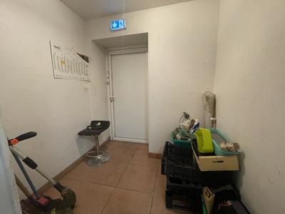 Local commercial - 118 m² - 3 pièces