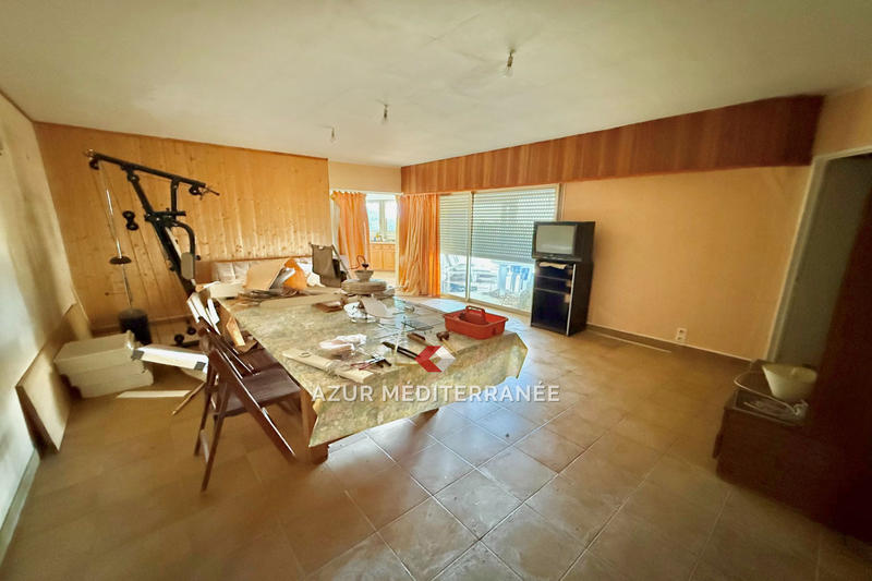 Maison contemporaine - 244 m² - 5 pièces