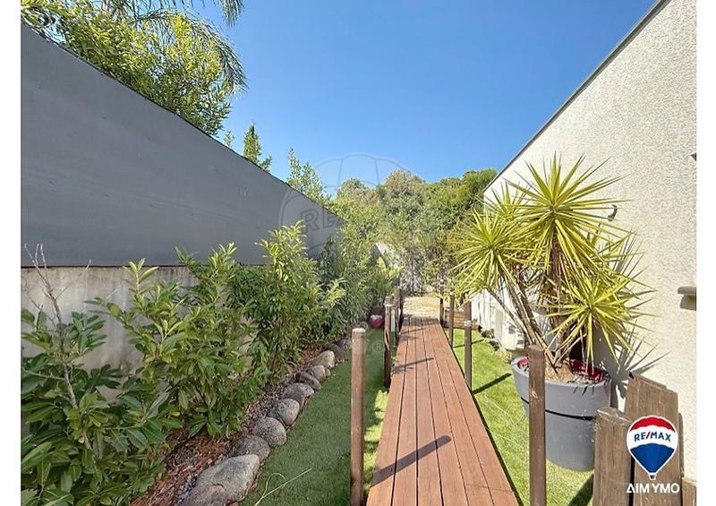 Villa - 196 m² - 6 pièces